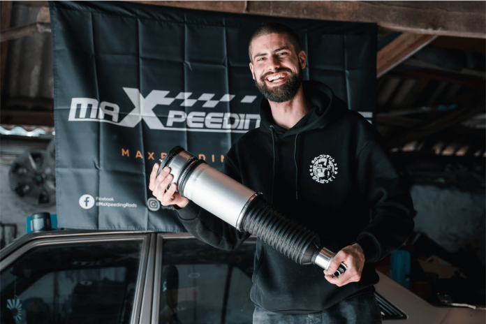 66E4DA6C-28FA-4c8c-B170-836EE1E139EE maxpeedingrods air suspension