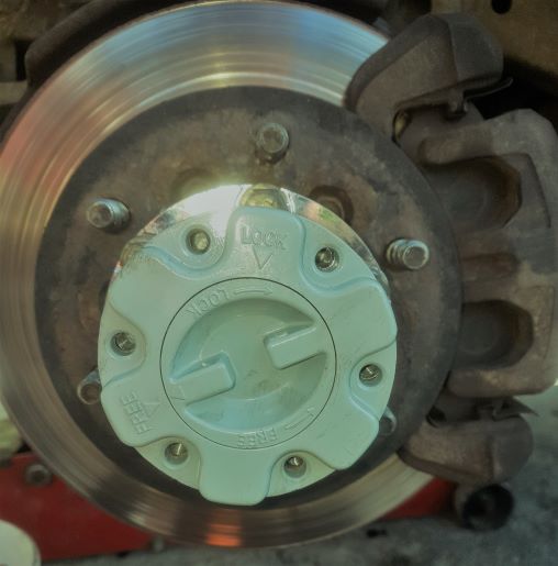 1 How to Fit Manual Free-wheeling Hubs in Mitsubishi L200 in 5 mins