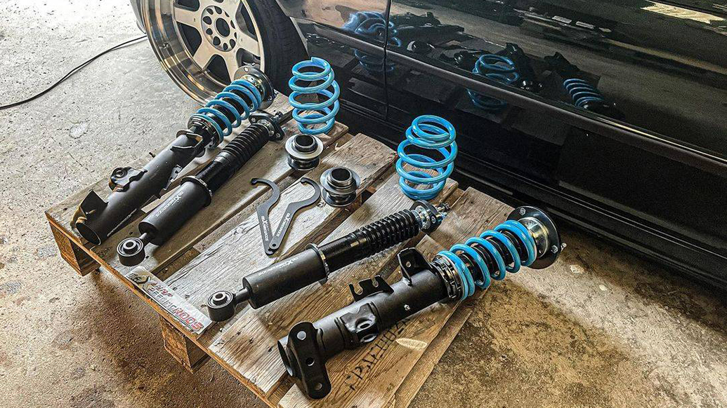 MaXpeedingRods Blog | An Automotive Blog from MaXpeedingRods - Causes of Upper Strut Noise after Coilover Installation MaXpeedingRods Blog | An Automotive Blog from MaXpeedingRods - Causes of Upper Strut Noise after Coilover Installation